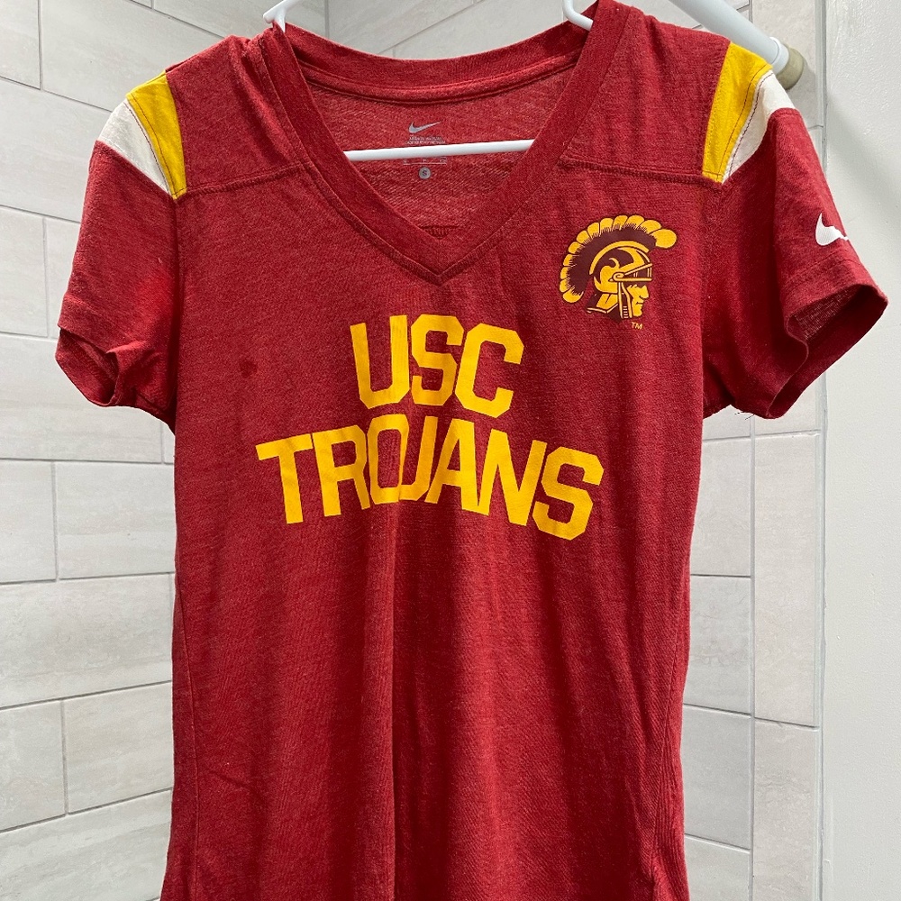 NIKE USC T-Shirt